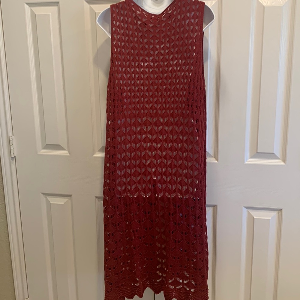 NWT Beautiful burgundy crocheted duster - Picture 6 of 8